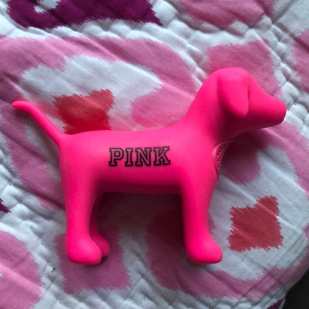 Pink mini dog speaker